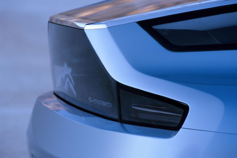 Citroen C-Airdream Concept 2002 года  (фото 54 из 73)